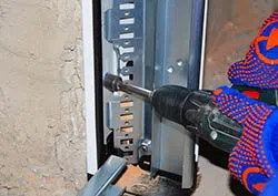 United Garage Doors Deerfield Beach, FL 954-688-3051 - installation-side